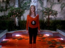 Death-Becomes-Her.jpg