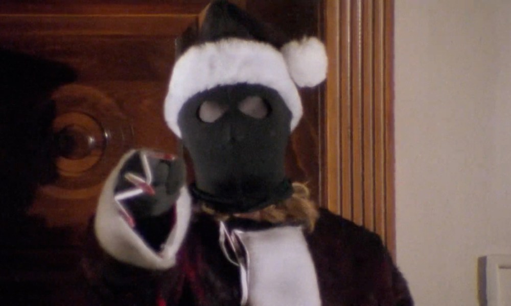 ‘Santa Claws’ – A Sleazy, Cheesy Holiday Oddity from ‘Night of the Living Dead’ Co-Writer John Russo
