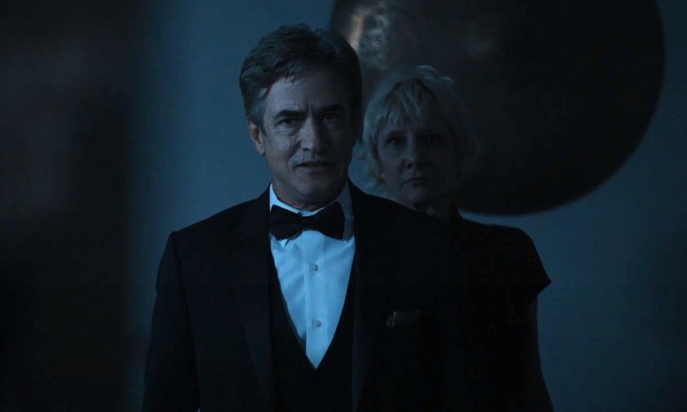 ‘You’re Killing Me’ Clip – Dermot Mulroney and Anne Heche Stumble Upon a Strange Scene