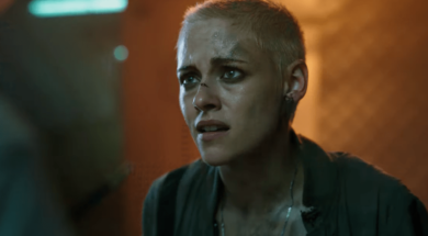 underwater-kristen-stewart.png