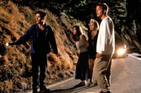 I-Know-What-You-Did-Last-Summer-1997-Jennifer-Love-Hewitt-Freddie-Prinze-Jr-Ryan-Phillippe-Sarah-Michelle-Gellar.jpg