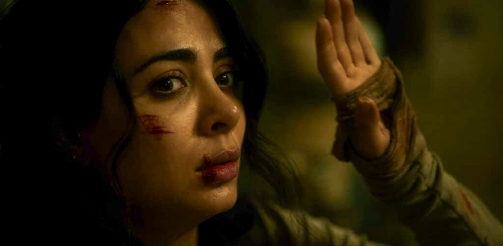 Worm Wrangling And Practical FX With Felipe Vargas And Emeraude Toubia