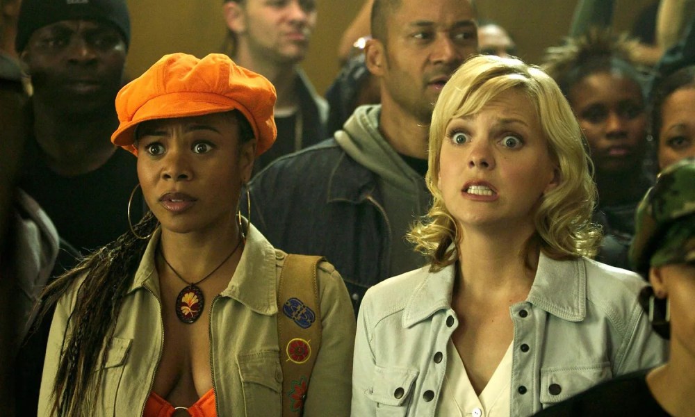 Anna Faris and Regina Hall Will Return in ‘Scary Movie’ Reboot Releasing Summer 2026!