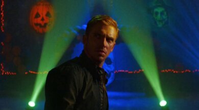 theguest-halloween3-danstevens.jpg