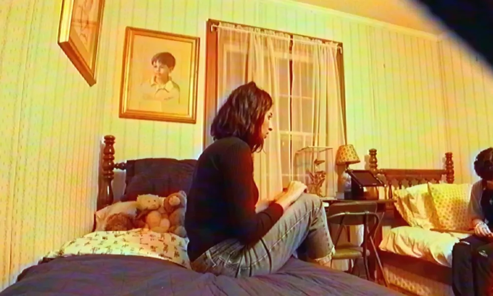 Dooba Dooba Teaser Terrorizes the Babysitter